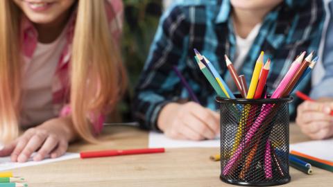 Bild zum Projekt Qualifizierte Schulvorbereitung- Kinder malen
